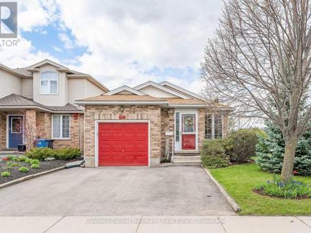 116 Doyle Drive, Guelph Clairfields/Hanlon Business Park, ON, N1G 5B4 house for sale | Listing ID X13505 | Royal LePage