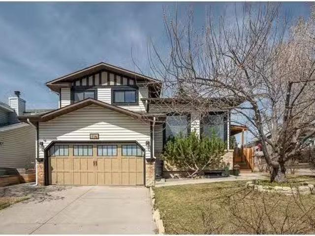 116 Hawkcliff Way Nw, Calgary, AB, T3G 2S5 house for sale L.