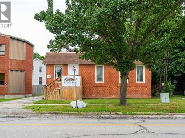116 Mitton Street North, Sarnia, ON, N7T 6G4 commercial for sale | Listing ID 26018 | Royal LePage