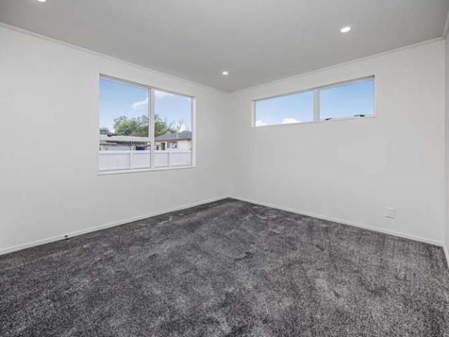 1/16 Trimdon Street, Randwick Park, Manukau City