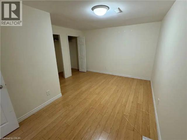 116 ZIEMAN Crescent Unit# Lower