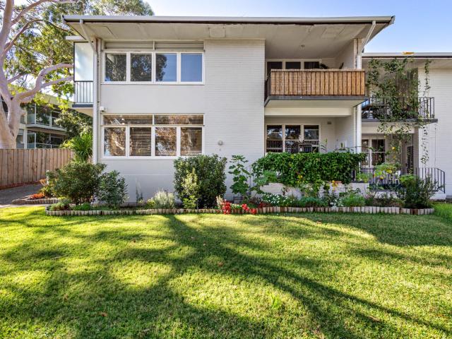 1/16A Richardson Avenue, Claremont, 6010, WA