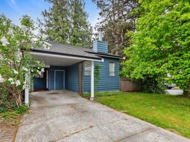 11764 Wildwood Crescent N, Pitt Meadows, BC, V3Y 1L9 house for sale | Listing ID R3003 | Royal LePage