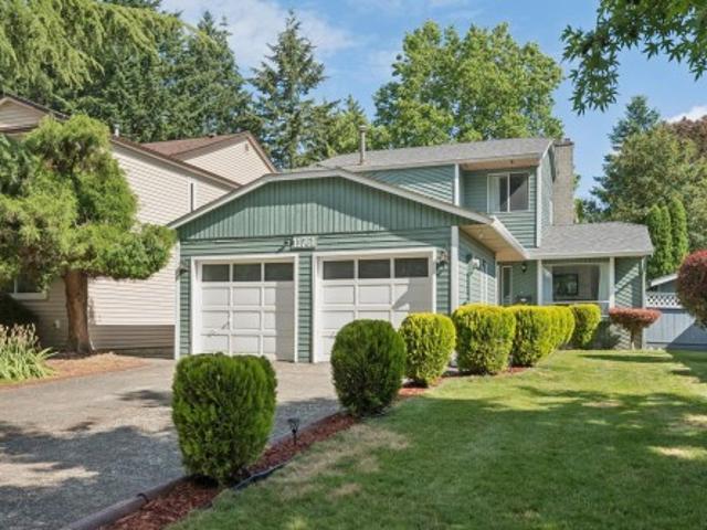 1176 A Avenue, Delta, BC, V4C 7A5 house for sale | Listing ID R3144 | Royal LePage