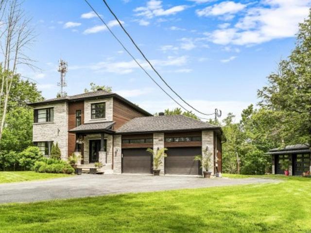 1176 Ch. Édouard Roy, Sherbrooke Brompton/Rock Forest/Saint Élie/Deauville, QC, J1R 0K1 house for sale | Listing ID 18381 | Royal LePage