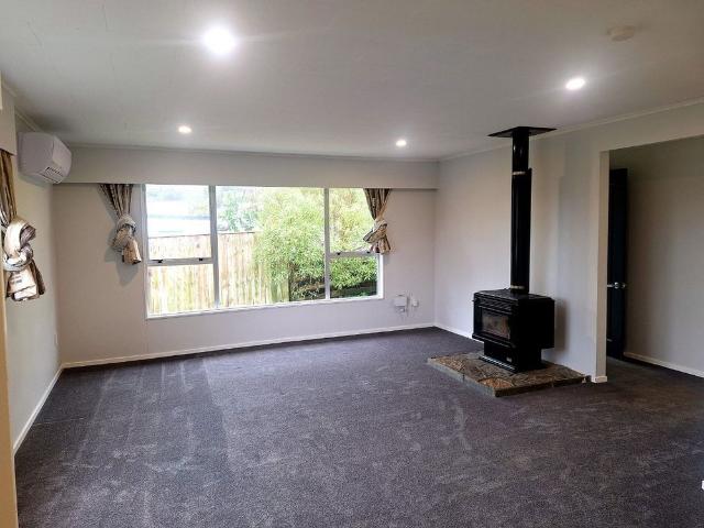 1/178 Major Drive, Kelson