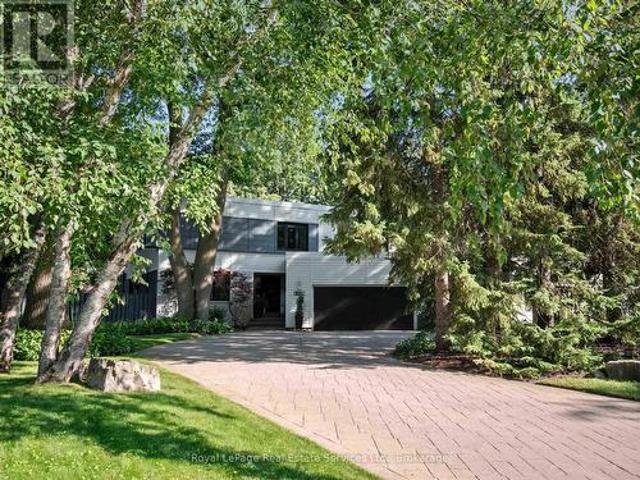 1179 Carey Road, Oakville Mo Morrison, ON, L6J 2E3 Luxury House for sale | Listing ID W13548 | Royal LePage Carriage Trade Luxury Properties
