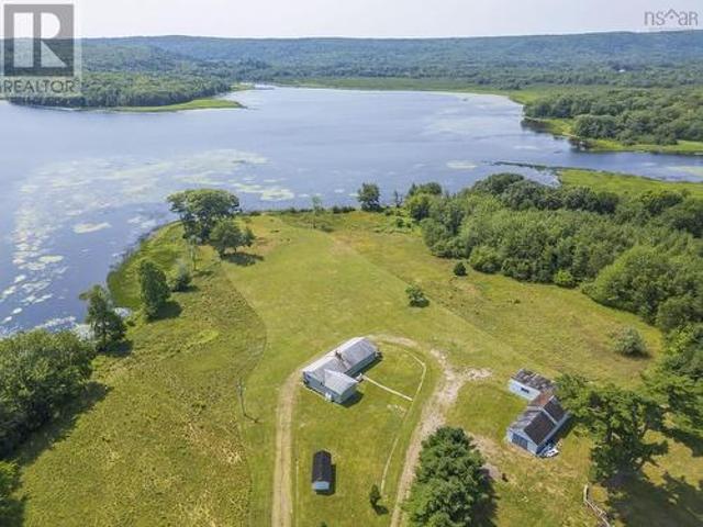 11703 Highway#7 Highway, Aspen, NS, B0H 1E0 house for sale | Listing ID 202620 | Royal LePage
