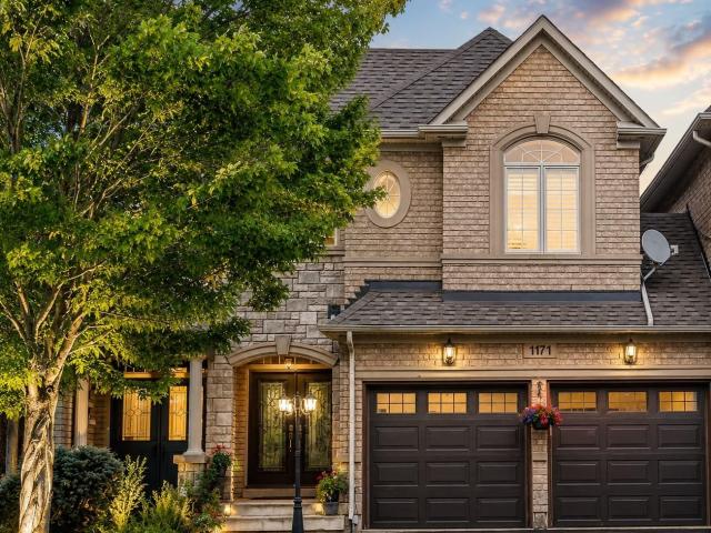 1171 Agram Drive, Oakville | 3+1Beds/4Bath, Townhouse, $1,378,000 | Condos. Ca