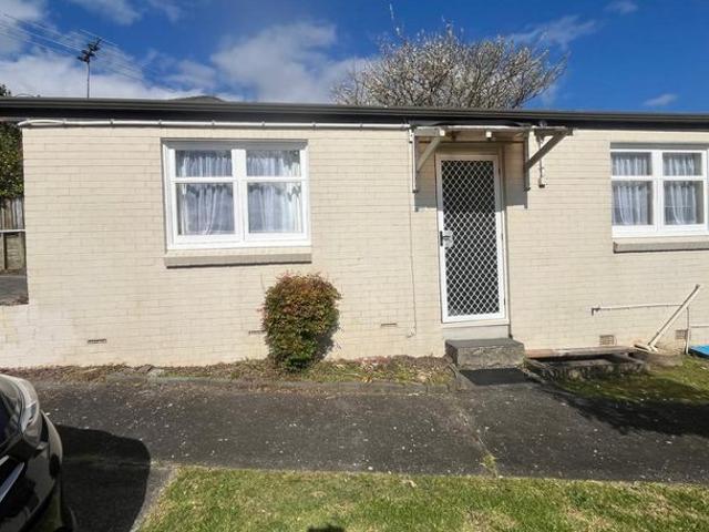 1/171 Cook Street, Howick, Manukau City