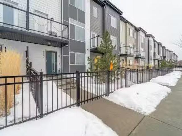 117 804 Welsh Drive, Edmonton, AB, T6X 1Y8 townhouse for sal.