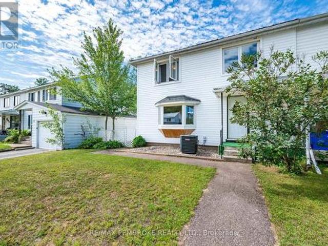 117 Algonquin Street, Deep River, ON, K0J 1P0 house for sale | Listing ID X13582 | Royal LePage
