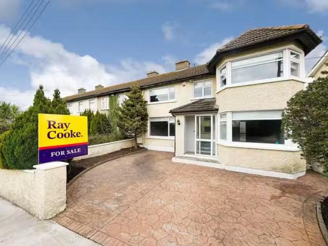 117 Boot Road, D22 W2F7, Clondalkin, Dublin 22 is for sale