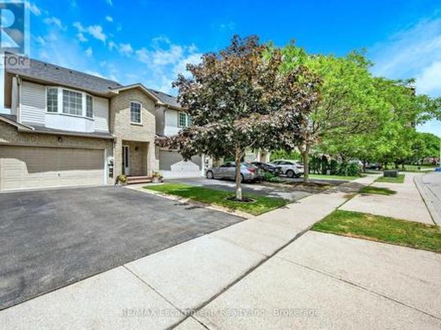 117 Frances Avenue, Hamilton Lakeshore, ON, L8E 6A3 house for sale | Listing ID X13600 | Royal LePage