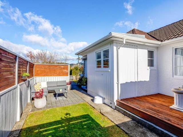 1/17 Oak Street, Ebdentown, Upper Hutt City