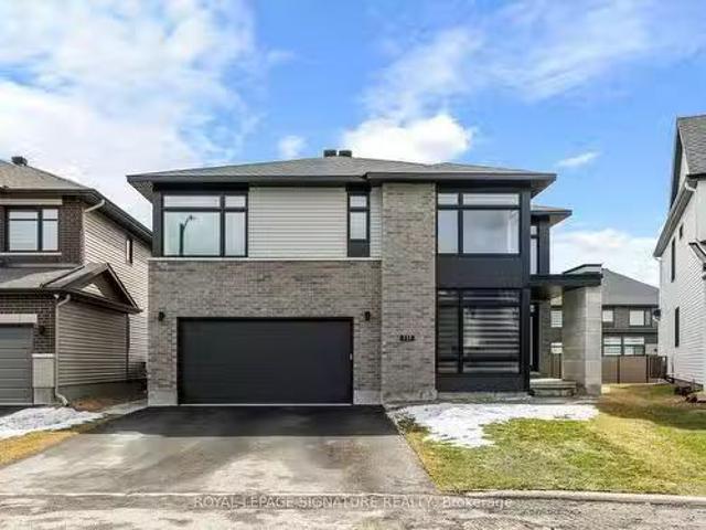 117 Orchestra Way, Blossom Park Airport And Area, ON, K4M 0R.
