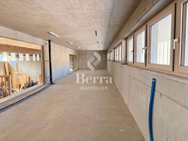 117 m² neu für Ihre Aktivität – Strategische Lage in Martigny
