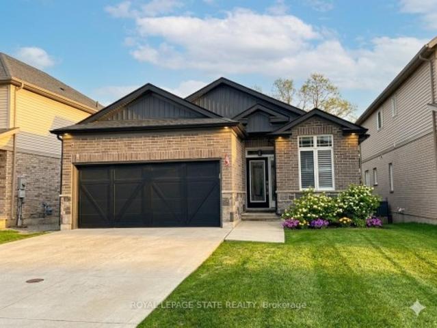 117 Monarch Street, Welland, ON, L3C 0E6 house for sale | Listing ID X12847 | Royal LePage