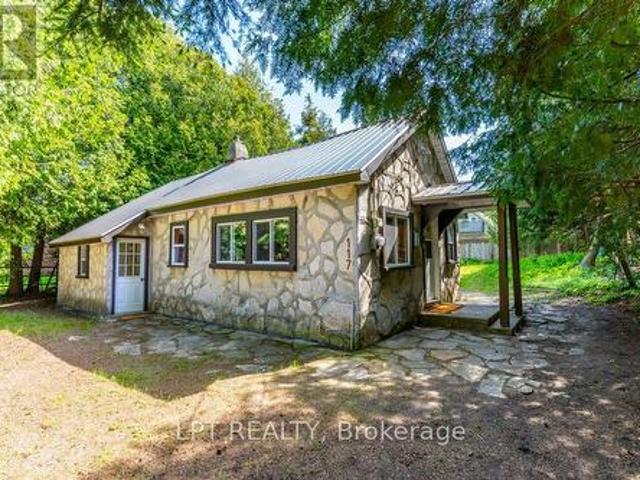 117 Second Avenue N, South Bruce Peninsula, ON, N0H 2G0 house for sale | Listing ID X12275 | Royal LePage