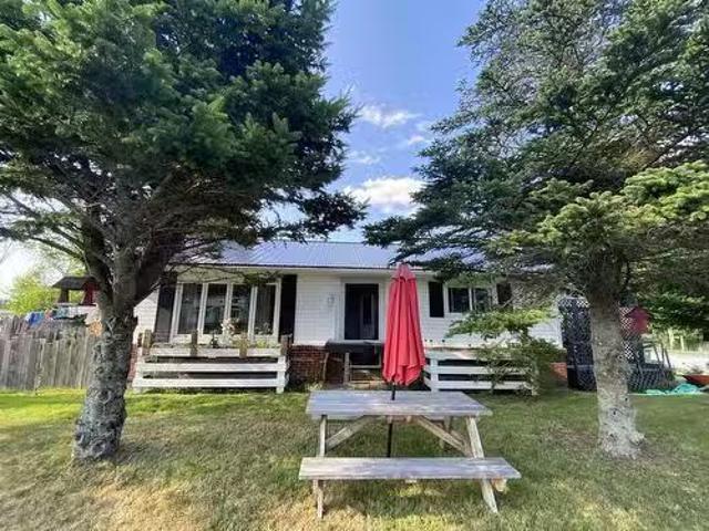 117 Pictou Road, Bible Hill, NS, B2N 2S2 house for sale Lis.