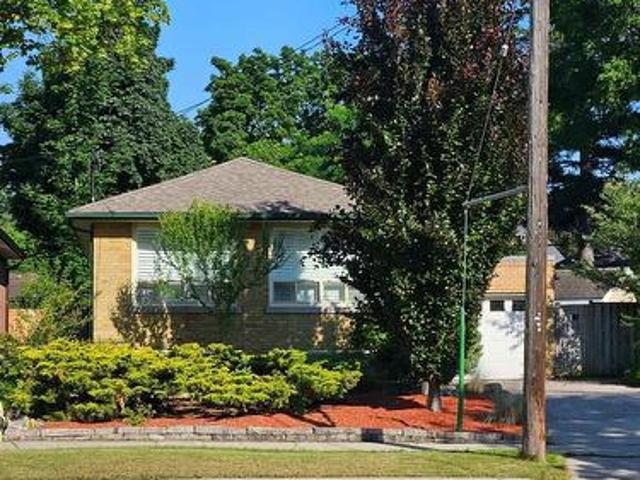 117 Westrose Avenue, Toronto, ON, M8X 2A5 house for sale | Listing ID W13552 | Royal LePage