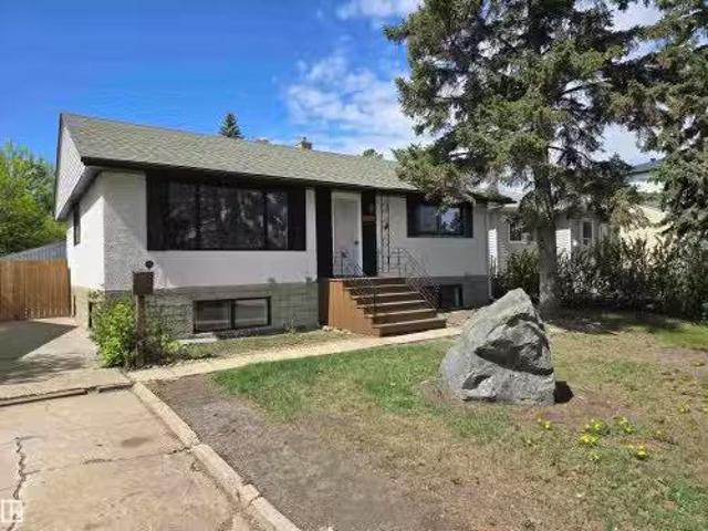 11844 St Albert Trail, Edmonton, AB, T5L 4G4 house for sale.