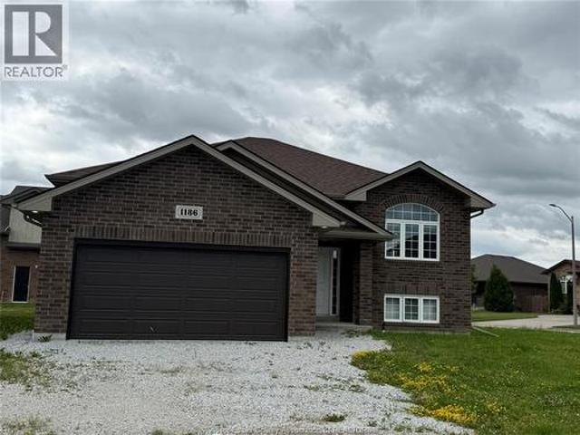 1186 Aspen Ridge Crescent, Lakeshore, ON, N8L 0W3 house for lease | Listing ID 26014 | Royal LePage