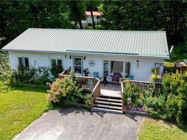 1187 10Th Side Road, Tehkummah, Manitoulin Island, ON, P0P 2C0 house for sale | Listing ID 2129 | Royal LePage