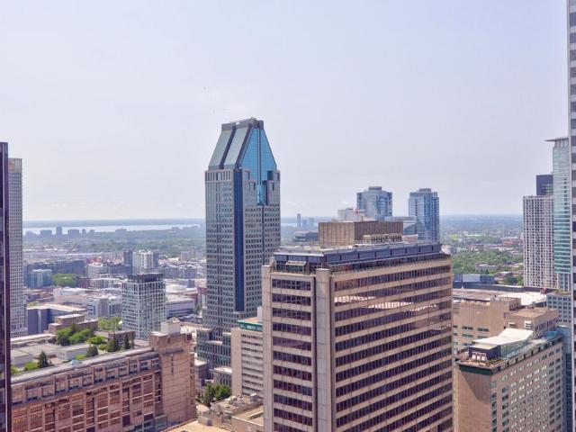 1188 Av. Union, #2808