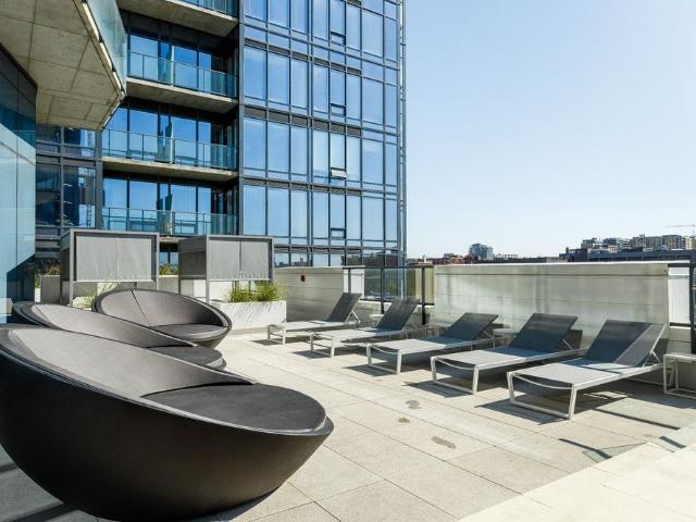1188 Rue St Antoine O #2108