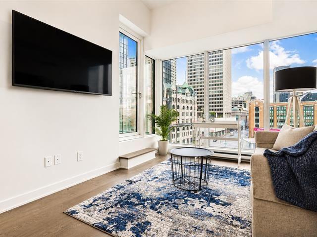 1188 Rue St Antoine O