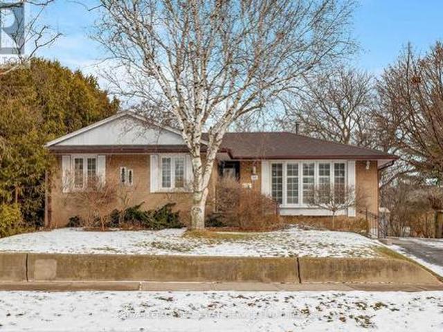 1181 Newton Road, Oakville, ON, L6H 2A1 house for sale | Listing ID W11939 | Royal LePage