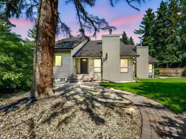 1182 Avenue, Edmonton, AB, T6G 1B2 house for sale | Listing ID E4497 | Royal LePage