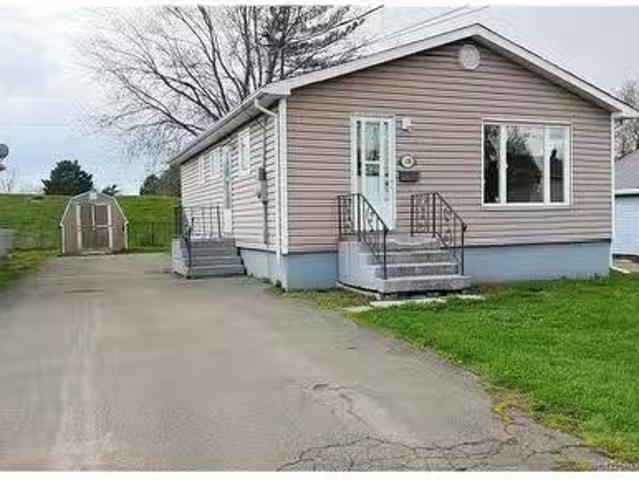 118 Cedar St, Moncton, NB, E1C 7L4 house for sale Listing I.