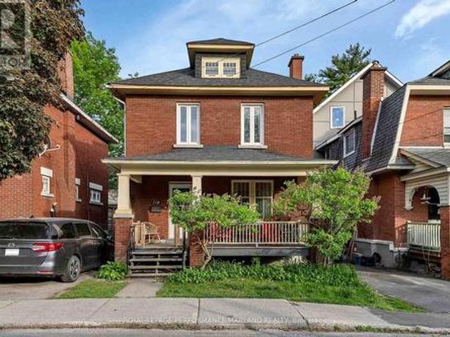 118 Aylmer Avenue, Ottawa, ON, K1S 2X9 house for sale | Listing ID X13242 | Royal LePage