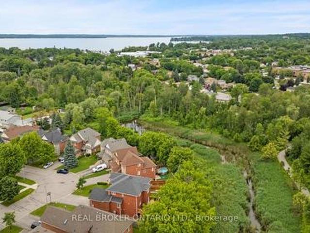 118 Bayview Avenue, Georgina, ON, L4P 2S9 house for sale | Listing ID N13488 | Royal LePage