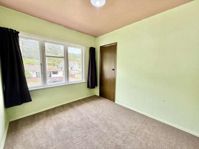 1/18 Eldon Grove, Taita, Lower Hutt City
