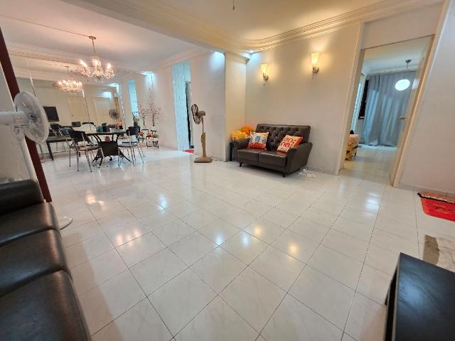 118 Teck Whye Lane HDB Apartment For Sale, $535,000, 3 Bed 2 Bath 1,141 sqft $469.00 psf