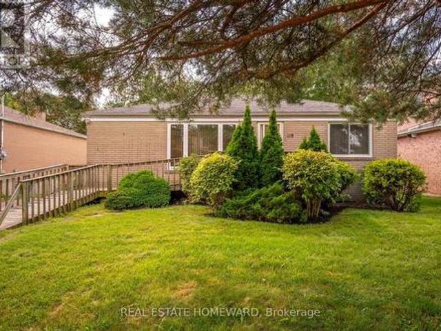 118 Zaph Avenue, Toronto, ON, M1C 1M8 house for sale | Listing ID E13715 | Royal LePage