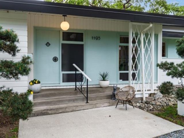 1195 Kings Rd, Victoria, BC, V8T 1X6 house for sale | Listing ID 1042 | Royal LePage
