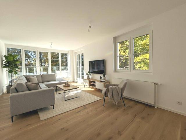 1190! Ihr neues Zuhause in Döbling: Erstklassige Ausstattung, 4 Zimmer, 3 Terrassen, Galerie und Tiefgaragenplatz GENERALSANIERT