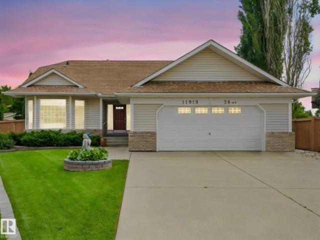 1191 Avenue, Edmonton, AB, T6J 6C1 house for sale | Listing ID E4497 | Royal LePage