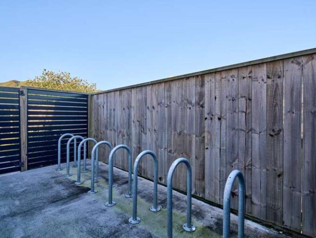 11/92 Cambridge Terrace, Waterloo, Lower Hutt City