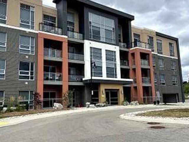 119 4 Upper Middle Road, Burlington | StudioBeds/1Bath, Condo, $1,850/mo | Condos. Ca