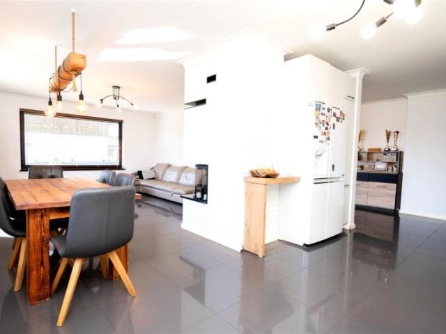 119,70 m², Nowotki
