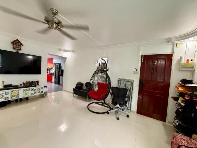 119 Bedok North Road HDB Apartment For Sale, $520,000, 3 Bed 2 Bath 990 sqft $525.00 psf