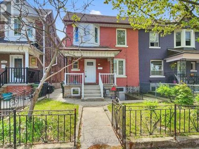 119 Essex Street W, Toronto, ON, M6G 1T4 house for sale | Listing ID W13158 | Royal LePage