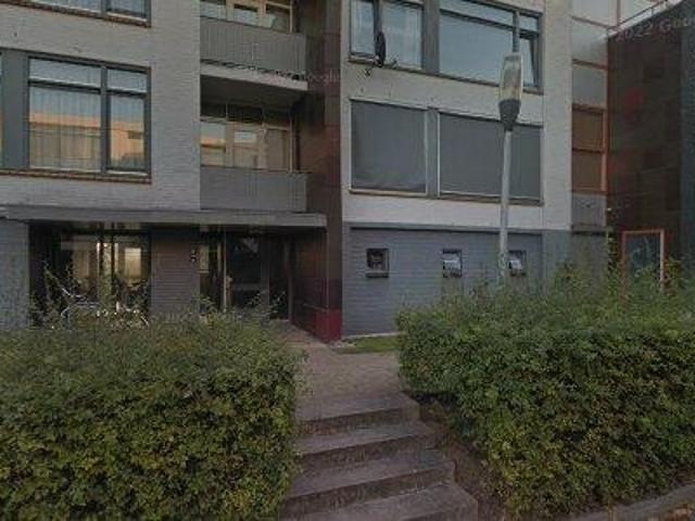 119 m2 office space for rent in Tiel