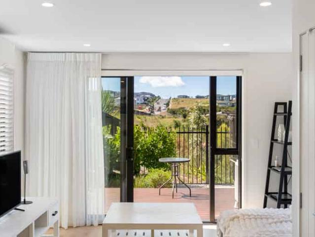 119 Ninth View Avenue, Beachlands, Manukau City