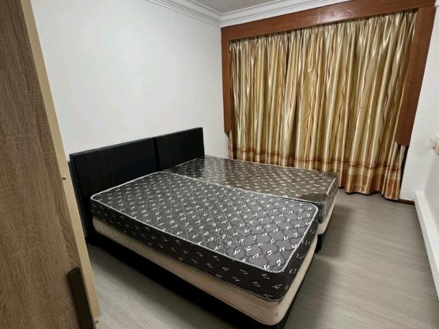 119 Pasir Ris Street 11 HDB Apartment Room Rental, $1,100, 1 Bed 1 Bath 129 sqft $8.53 psf
